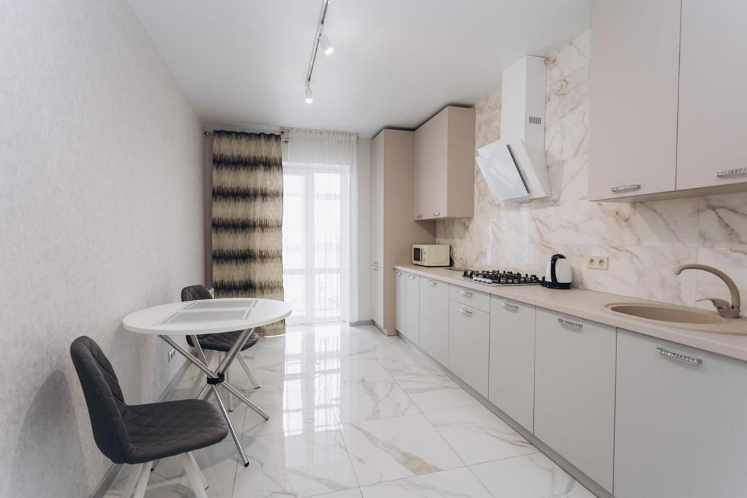 Apart Lux Elegant Sumy Exteriör bild